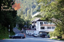 Hotel Pension zum Paradies