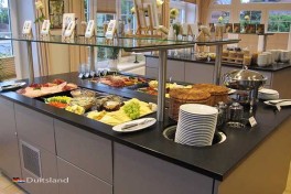Ontbijt bij Hotel Wikingerhof in Kropp – genieten in Noord-Duitsland