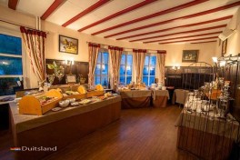 Uitgebreid ontbijt Hotel Waldbreitbach Rijnland Duitsland