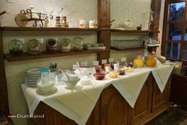 Klassiek ontbijtbuffet in Aken Duitsland